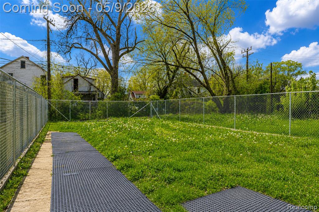 5063 McClellan Street, Detroit, MI 48213 — Photo 28