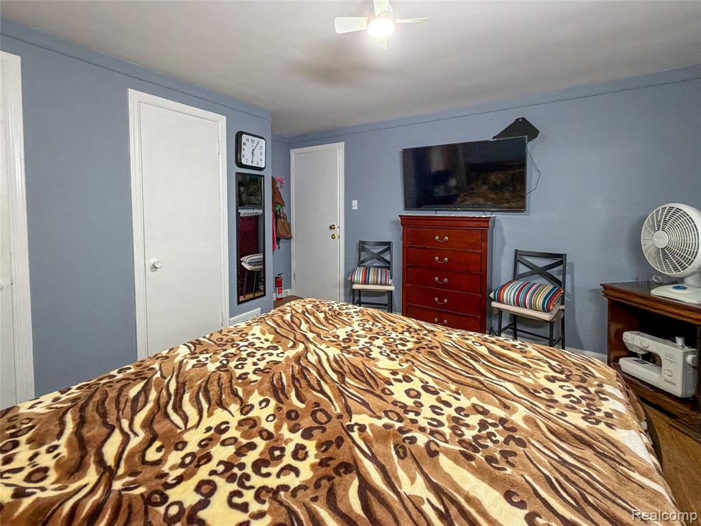15430 Mapleridge Street, Detroit, MI 48205 — Photo 15