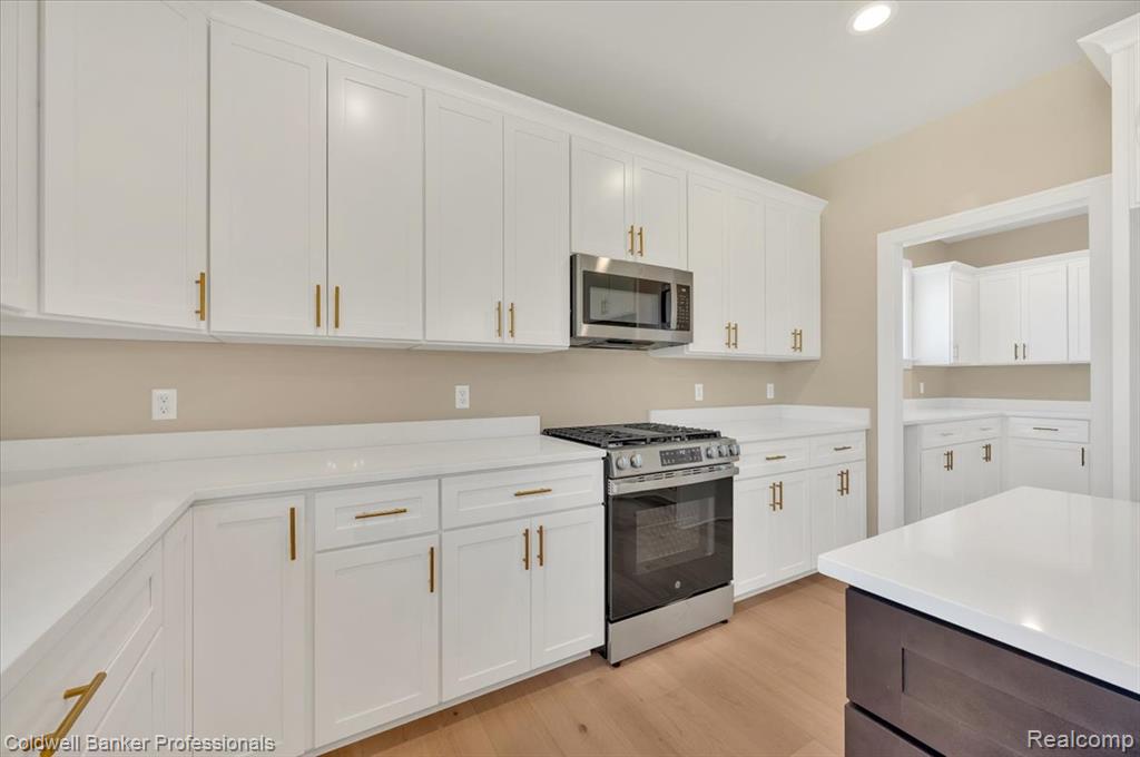 622 Westlake Avenue, Oxford, MI 48371 — Photo 19