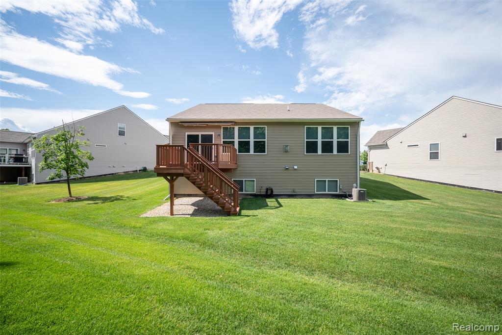 292 Bryce Court, Howell, MI 48843 — Photo 6