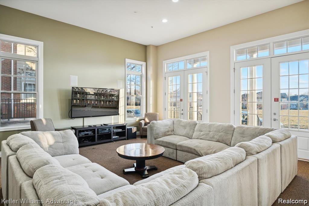 3976 Forester Boulevard, Auburn Hills, MI 48326 — Photo 22