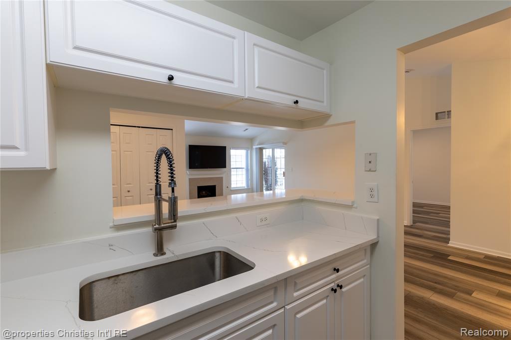 3645 Oakmonte Boulevard, Rochester, MI 48306 — Photo 16