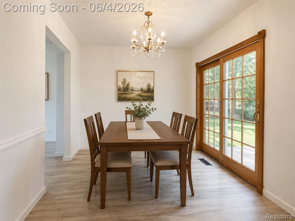 6382 Houghten Drive, Troy, MI 48098 — Photo 15