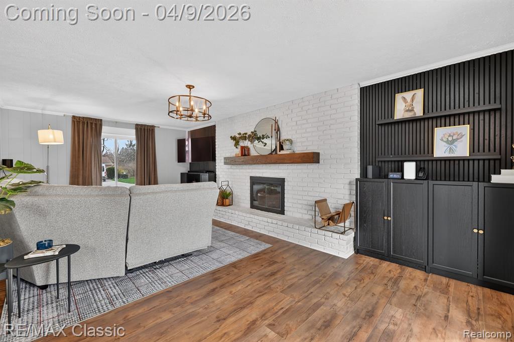 1877 Hopkins Drive, Wixom, MI 48393 — Photo 4