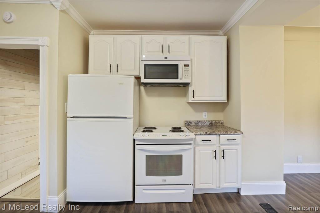 4804 CENTER Street, Millington, MI 48746 — Photo 14