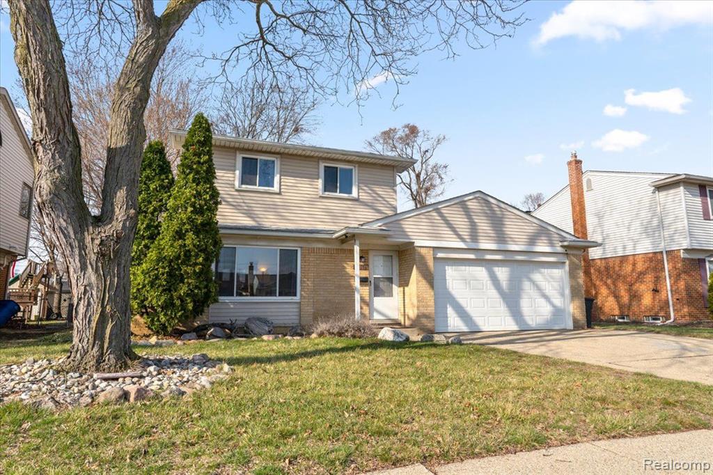 40734 PINETREE Drive, Plymouth, MI 48170 — Photo 3