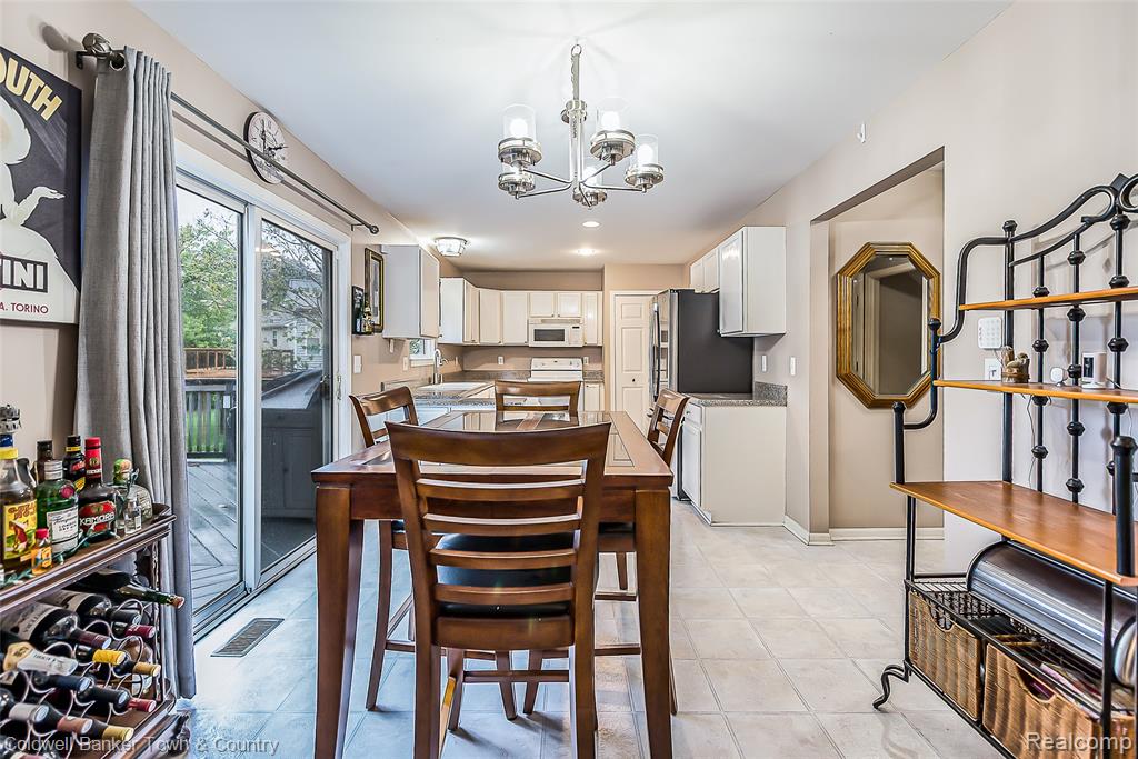 9305 Appleview Court, Brighton, MI 48116 — Photo 13