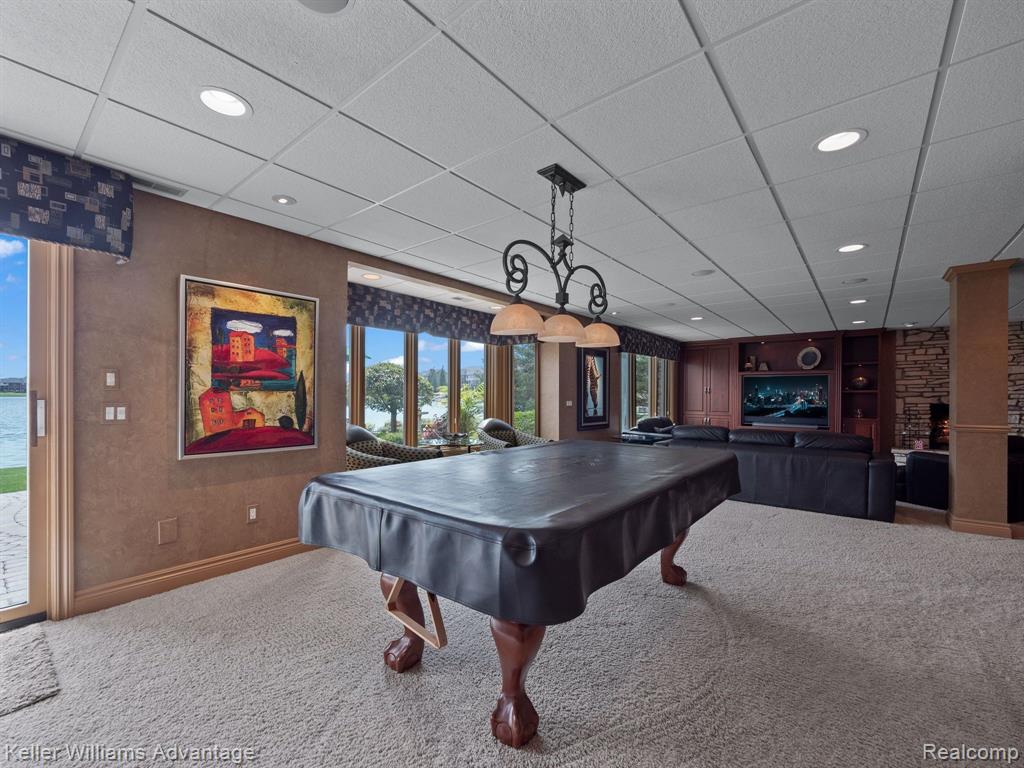 18328 Clairmont Circle E, Northville, MI 48168 — Photo 43