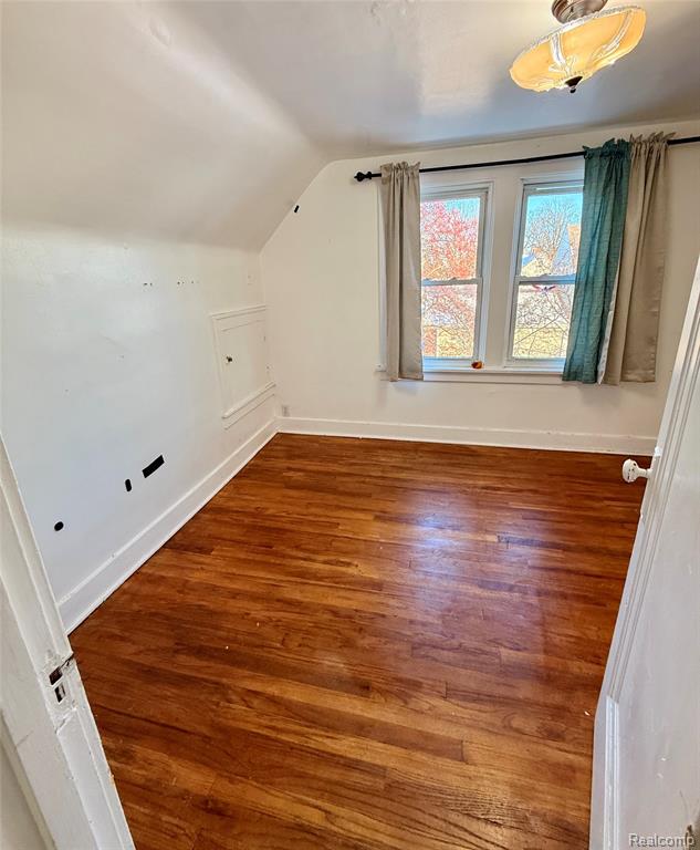 630 Buckingham Ave, Flint, MI 48507 — Photo 19