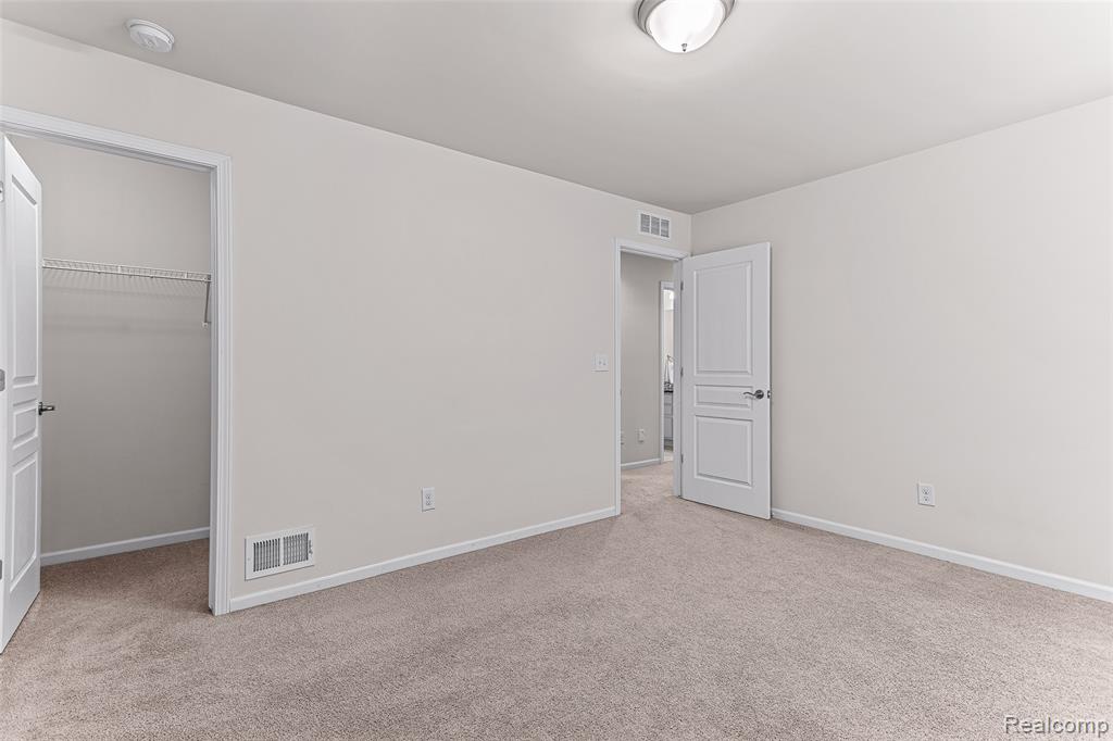 31085 TREMONT Lane, Franklin, MI 48025 — Photo 29
