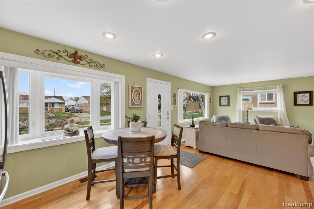 15675 Mulberry Street, Southgate, MI 48195 — Photo 10