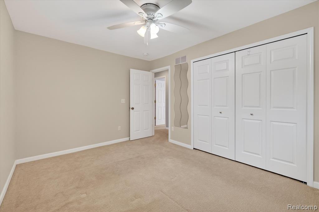 5124 Driftwood Drive, Commerce Twp, MI 48382 — Photo 21