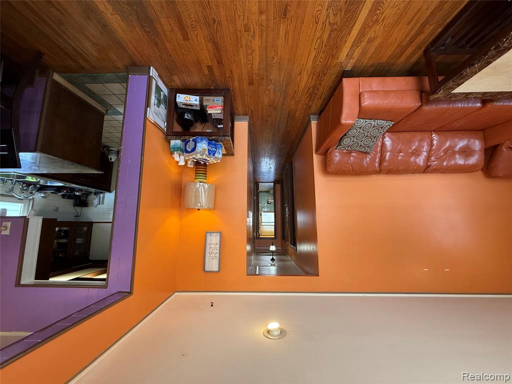 19009 Woodland Street, Harper Woods, MI 48225 — Photo 4