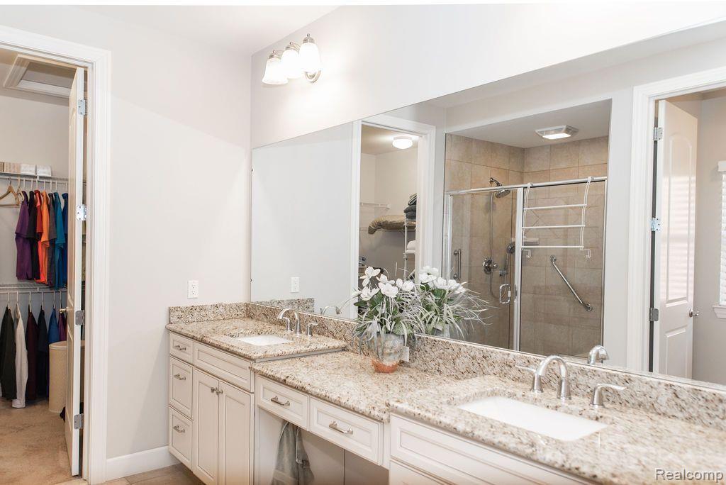 6962 Rawling, Washington, MI — Photo 22