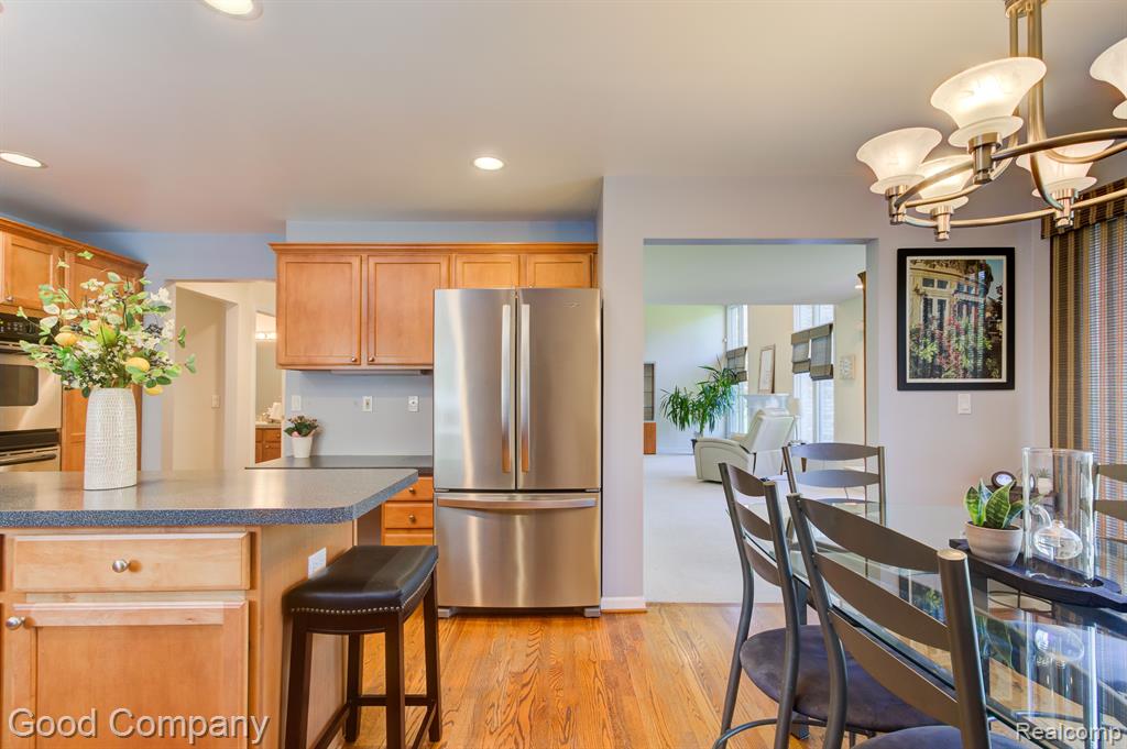 51250 W HILLS Drive, Plymouth, MI 48170 — Photo 25