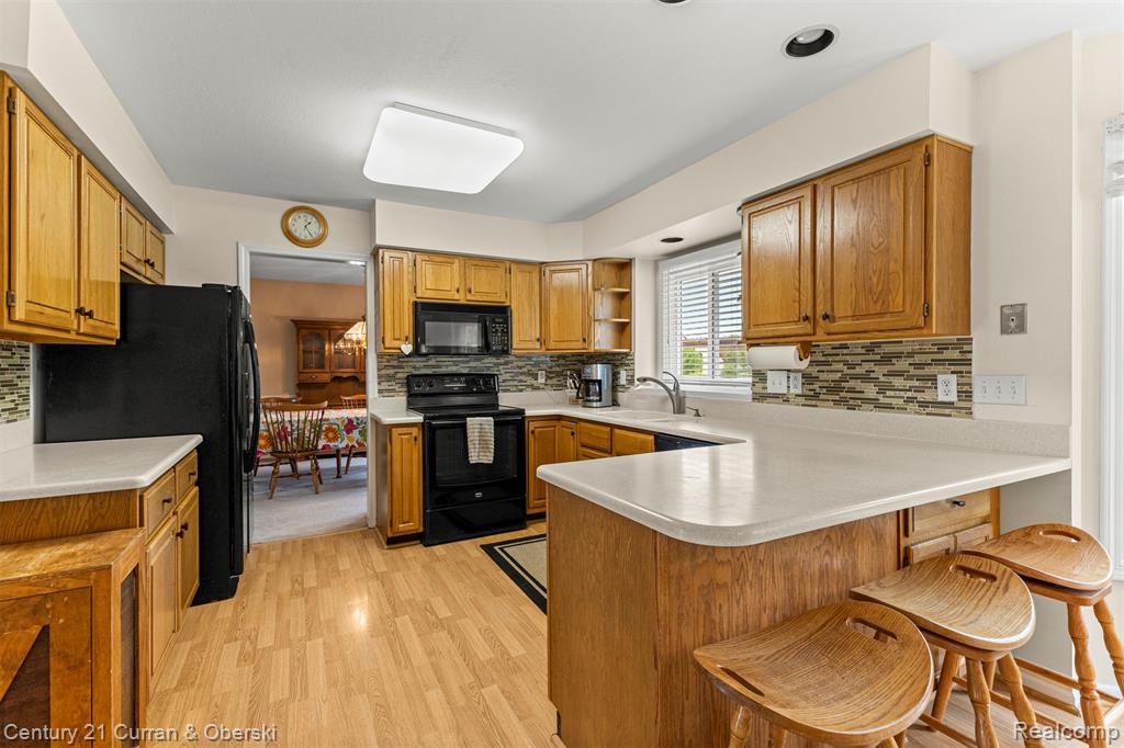 1256 Wedgewood Circle, Saline, MI 48176 — Photo 18