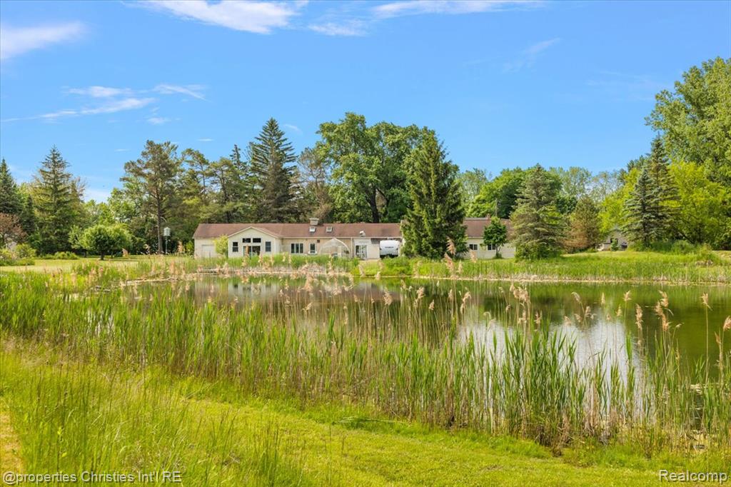 157 E Elmwood, Leonard, MI 48367 — Photo 19