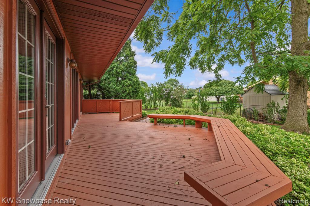 43351 ASPEN Drive, Sterling Heights, MI 48313 — Photo 29