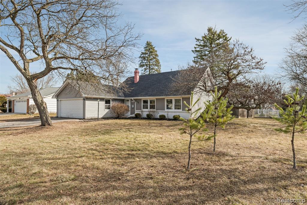 4824 Hyde Park Drive, Troy, MI 48085 — Photo 37