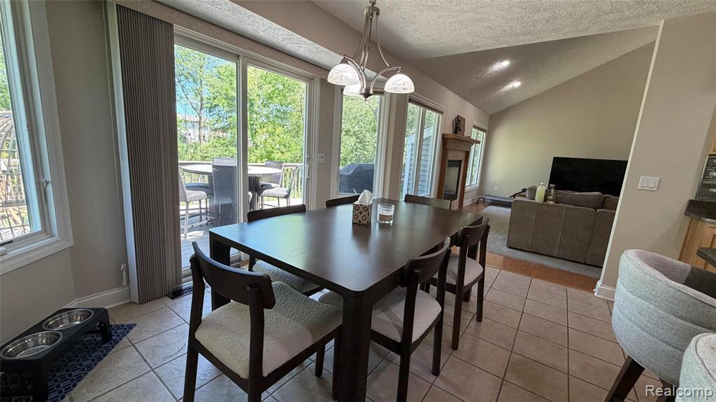 2380 Houghton Hollow Drive, Lansing, MI 48911 — Photo 14