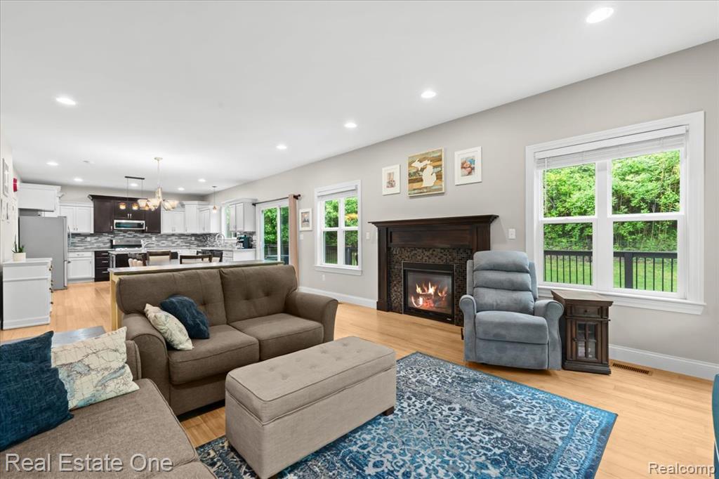 9327 VAN ANTWERP Road, Brighton, MI 48116 — Photo 13