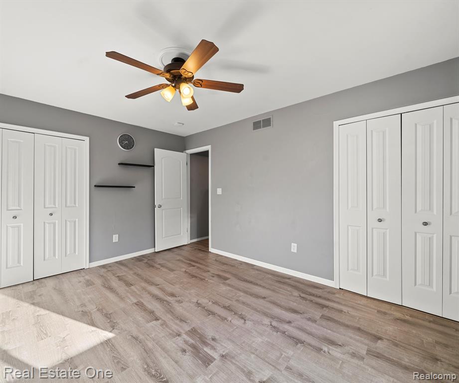 41573 BEDFORD Drive, Canton, MI 48187 — Photo 17