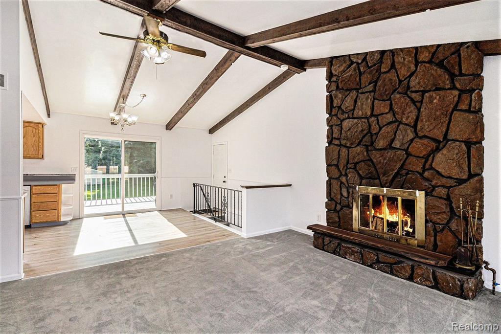 8767 FIELDCREST Drive, Brighton, MI 48116 — Photo 2