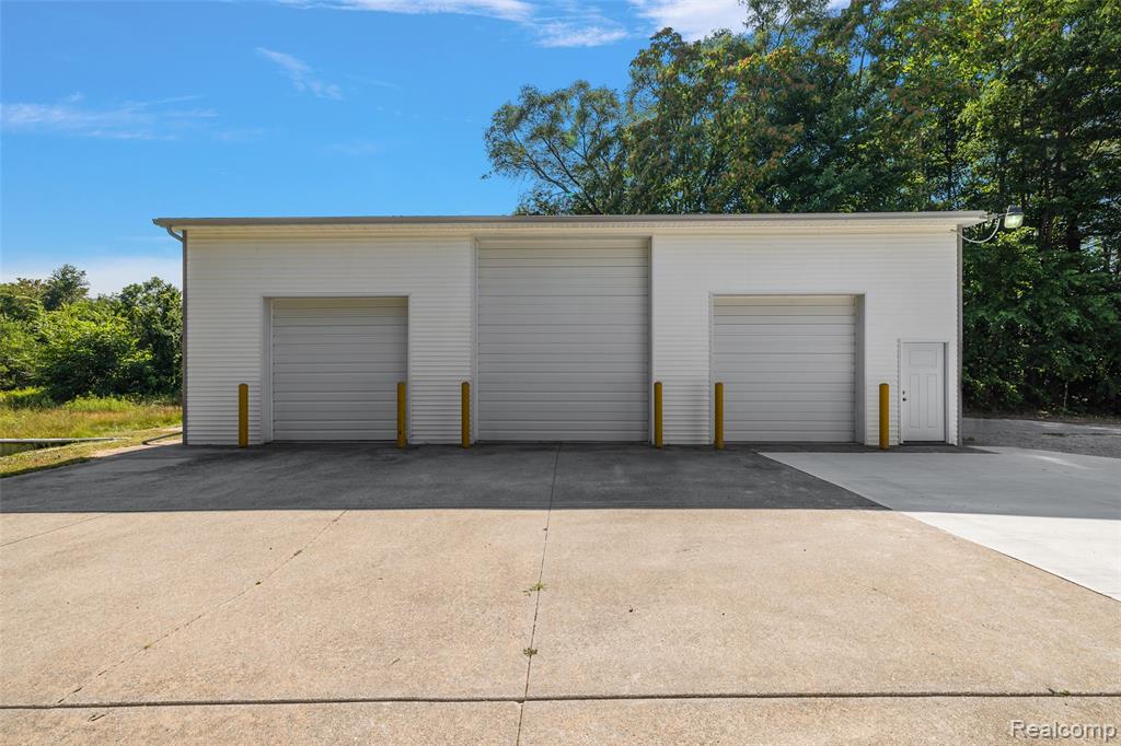 5771 Gratiot Avenue, St. Clair, MI 48079 — Photo 9