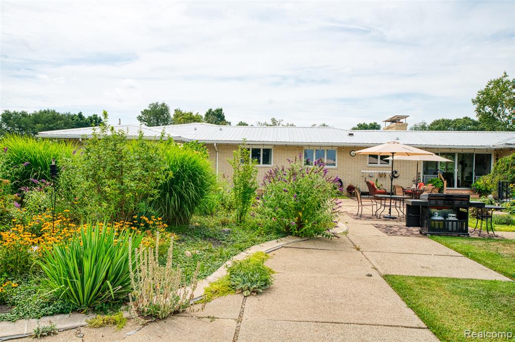 18999 Weller Road, Gregory, MI 48137 — Photo 47