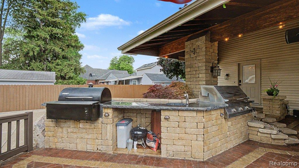 1010 Genesee Drive, Royal Oak, MI 48073 — Photo 68