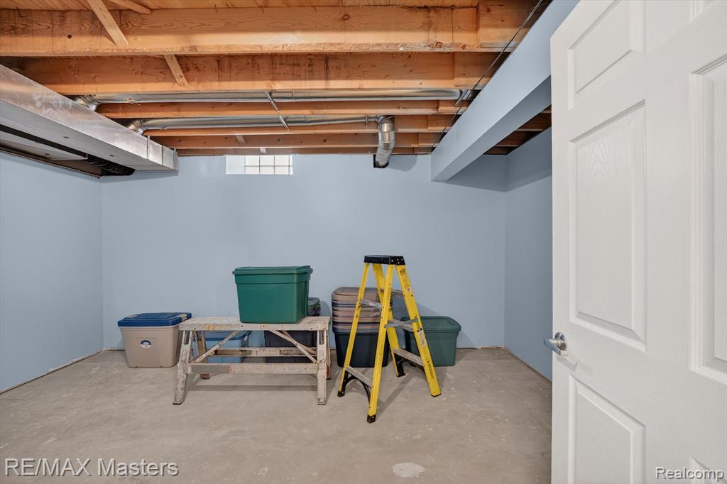 28817 Sugar Island Court, Rockwood, MI — Photo 31