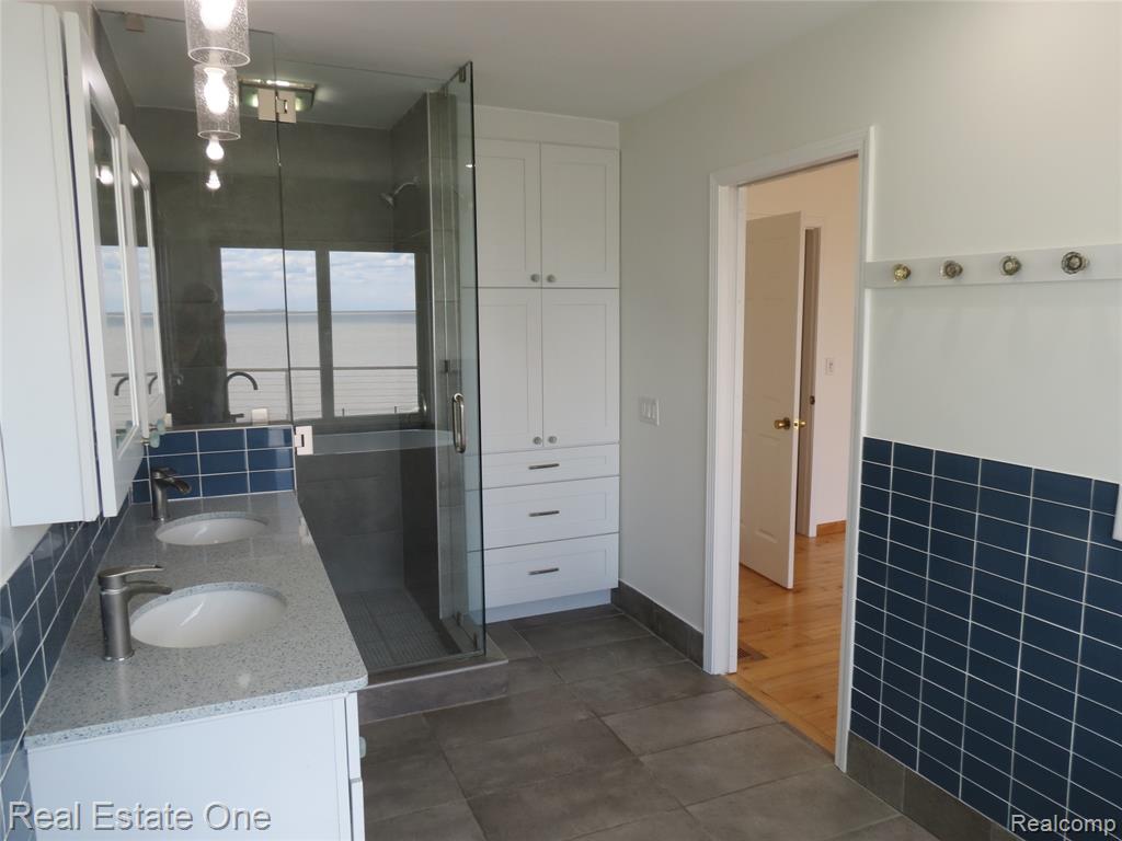 4583 Allen Cove Road, Luna Pier, MI 48157 — Photo 45