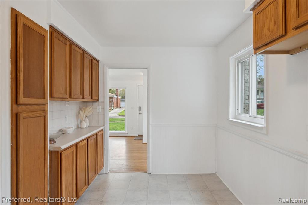 713 Duchess Street, Milford, MI 48381 — Photo 19