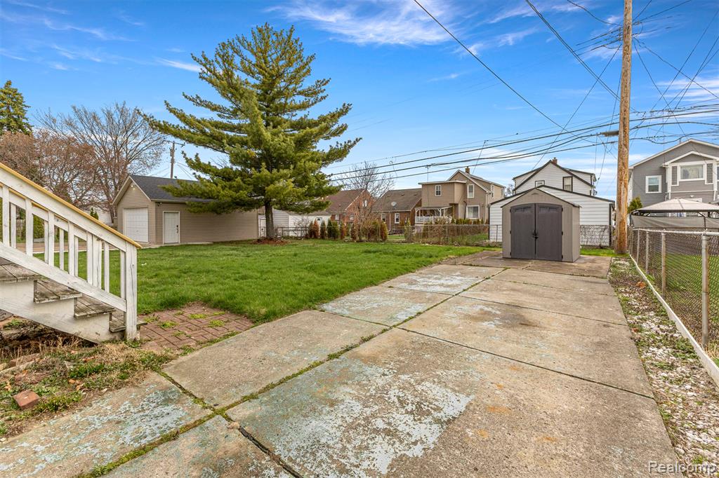 5210 Maple Street, Dearborn, MI 48126 — Photo 33