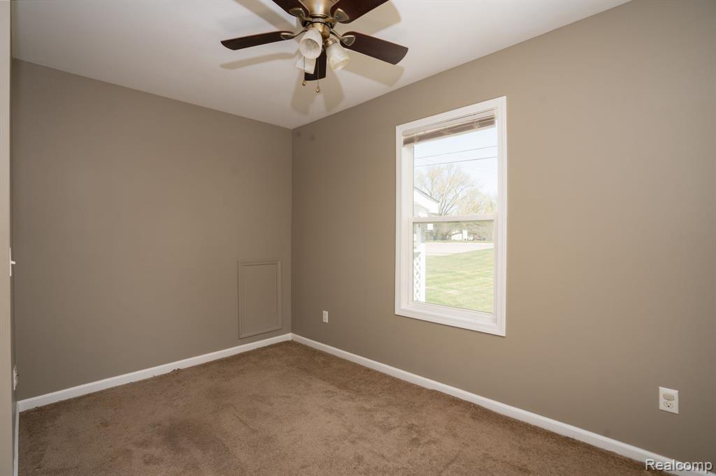3421 N Genesee Road, Flint, MI 48506 — Photo 23