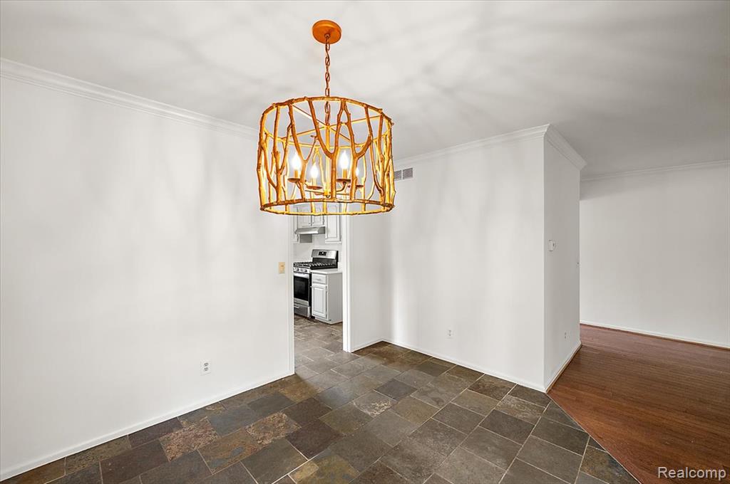 1000 Trailwood Path, Bloomfield Hills, MI 48301 — Photo 14