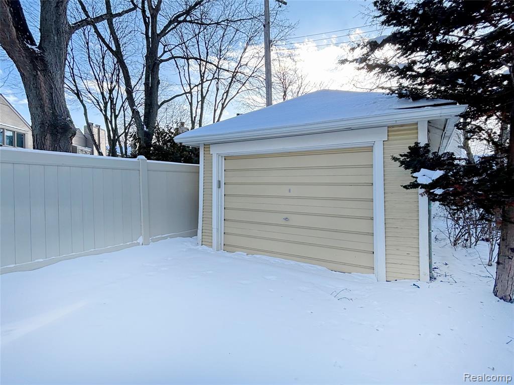 636 Landon Street, Birmingham, MI 48009 — Photo 30