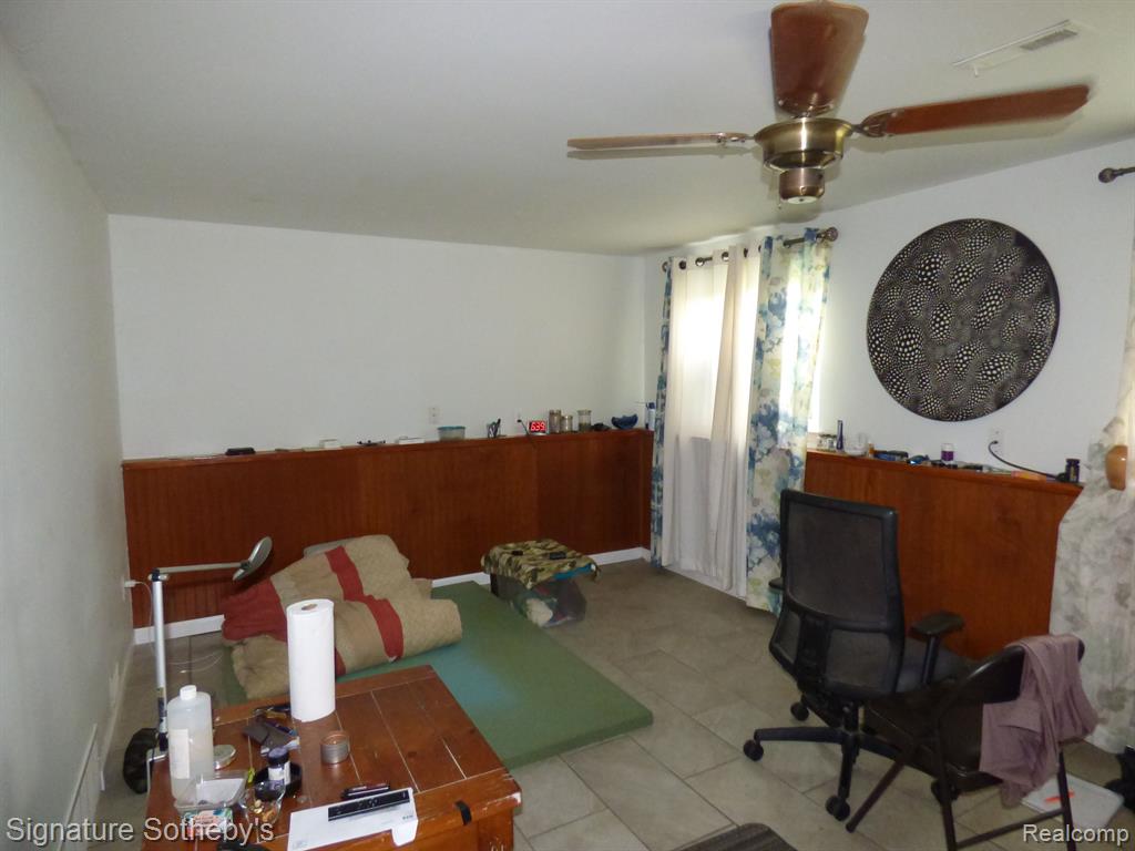 422 MASSOIT Street, Clawson, MI — Photo 17