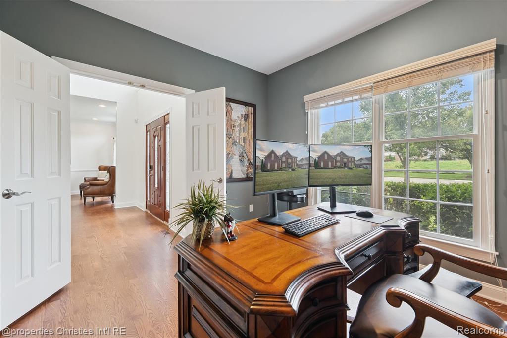 15908 CRYSTAL DOWNS E, Northville, MI 48168 — Photo 8