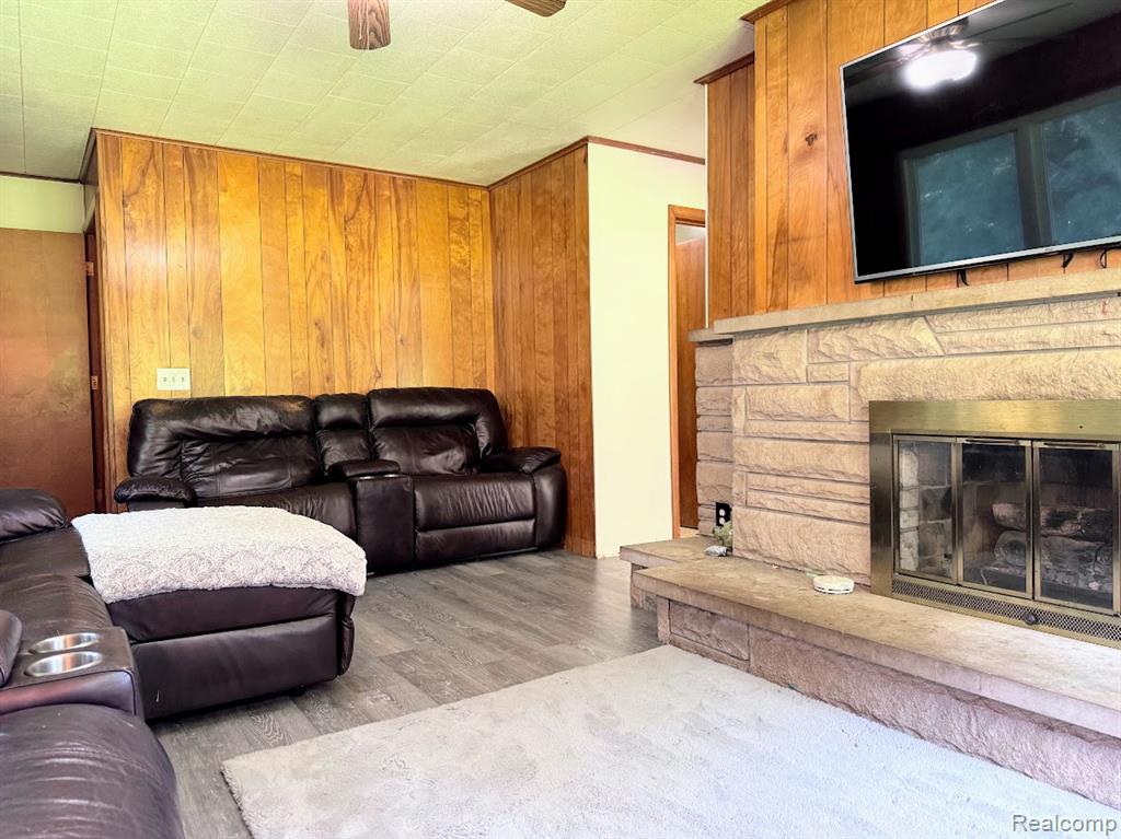 8494 Marsh Road, Plainwell, MI 49080 — Photo 5