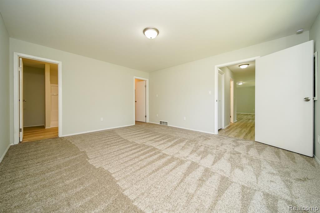 4865 Huston Drive, Lake Orion, MI — Photo 41