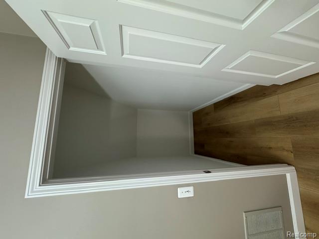 8508 Heywood Circle, Sterling Heights, MI 48312 — Photo 10