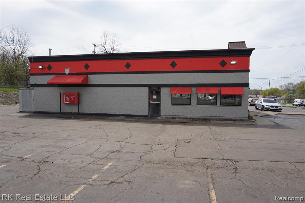 1252 N Ballenger Highway, Flint, MI 48504 — Photo 6