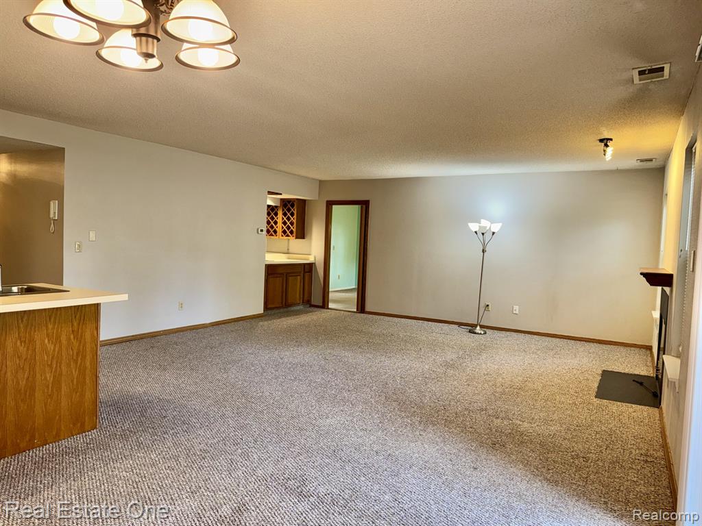 5096 Harbor Oak Drive, 31, Waterford, MI 48329 — Photo 26