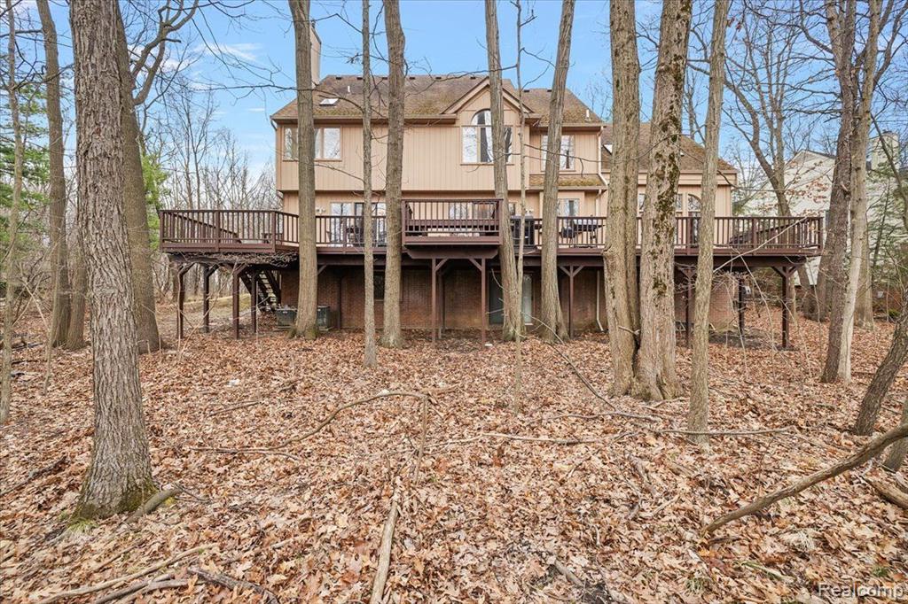 6988 LAKEMONT Circle, West Bloomfield, MI 48323 — Photo 66