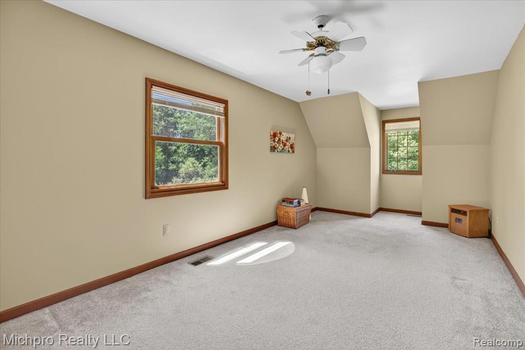 670 Green Creek Lane, Oxford, MI 48371 — Photo 34