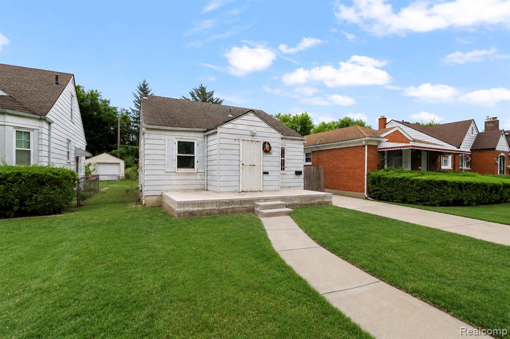 6800 Longacre Street, Detroit, MI 48228 — Photo 2