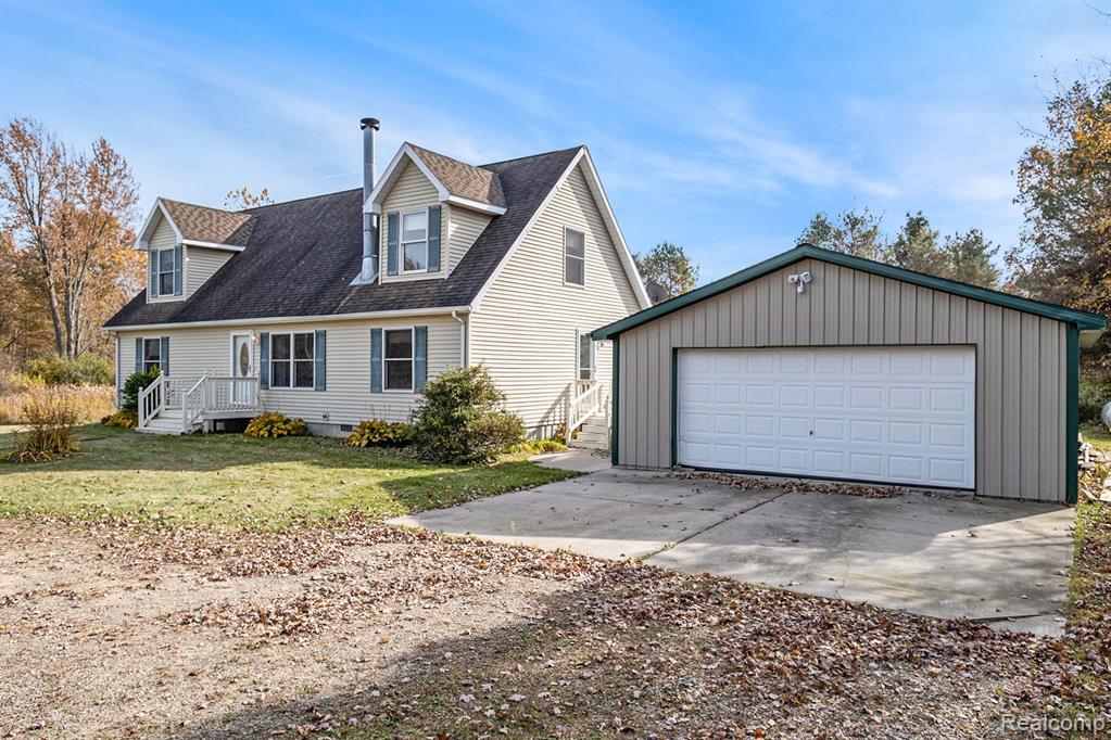 509 Miller Lake Rd, Columbiaville, MI 48421 — Photo 5