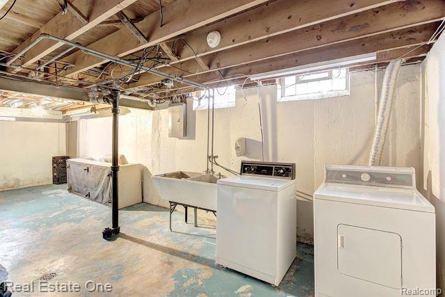 627 BUTTERNUT Avenue, Royal Oak, MI 48073 — Photo 24