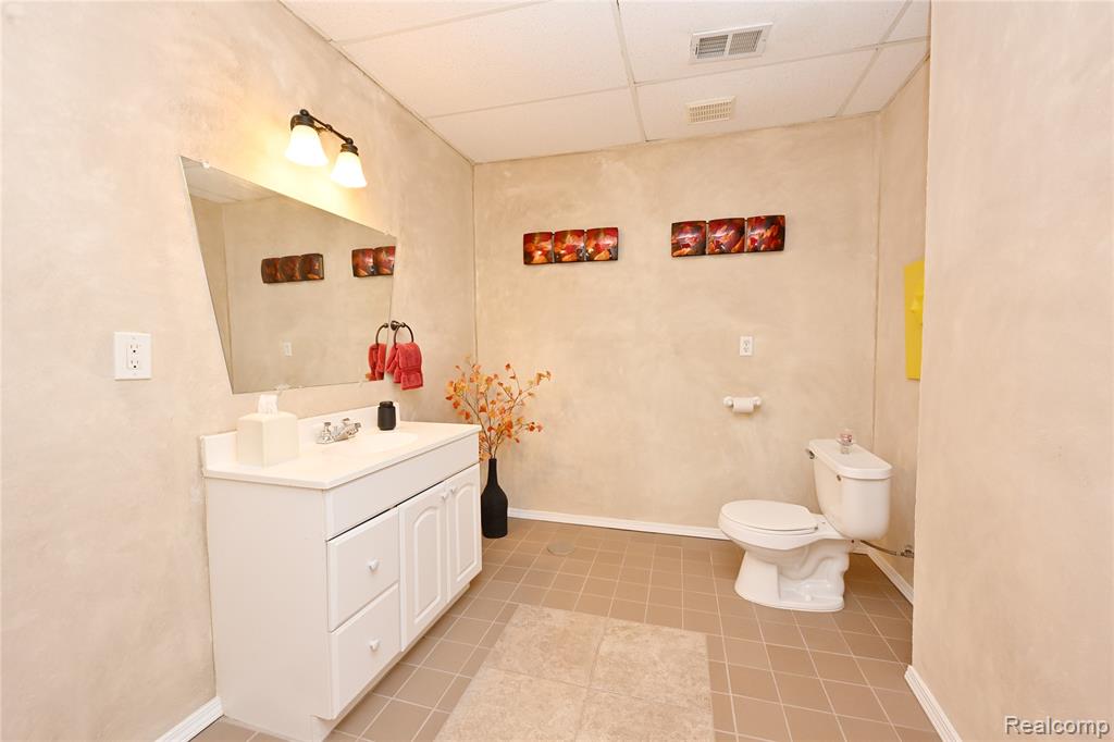59779 Glacier Spring Drive S, Washington, MI — Photo 34